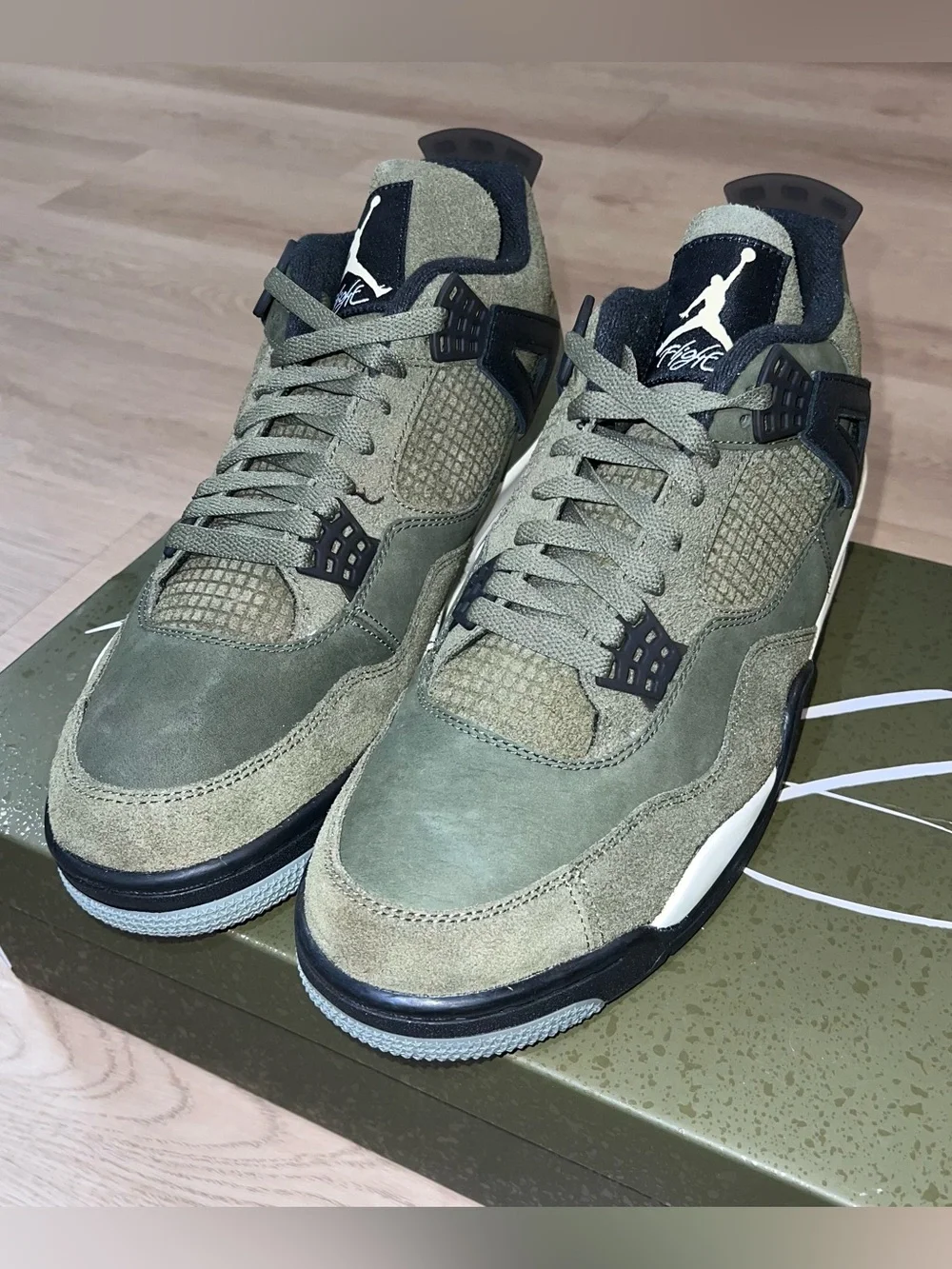 NEW Nike Air Jordan 4 Retro Craft SE Medium Olive Pale Vanilla FB9927-200